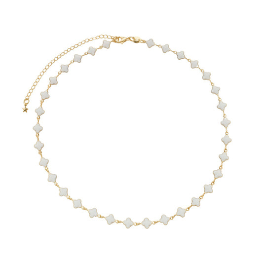 Colar Dourado com Trevos Brancos